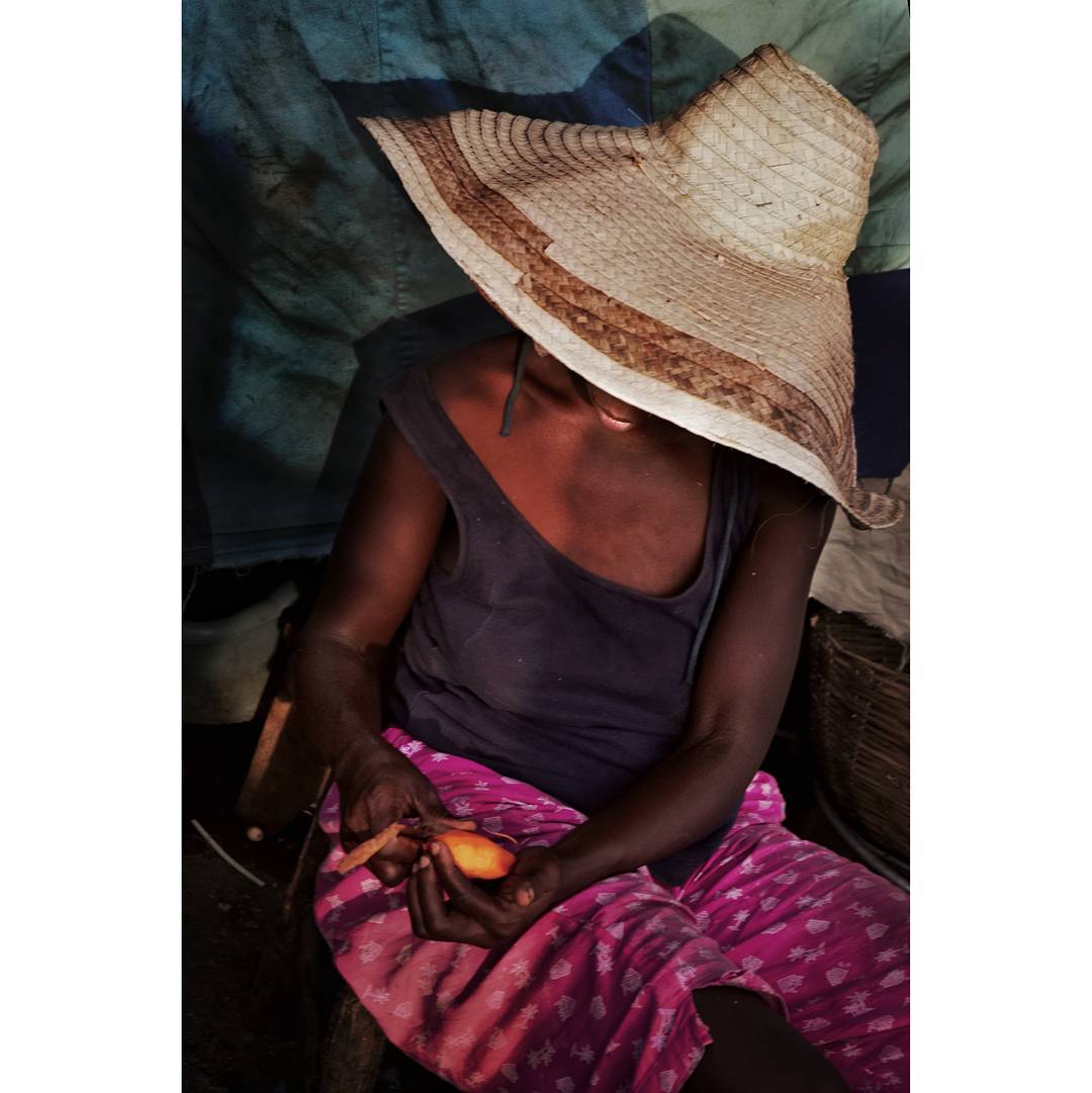 Open grocery store in downtown Port-au-Prince Haiti in 2008. Photo 5 of 22